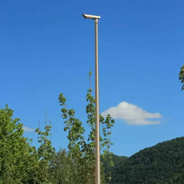 Cestne svetilke Atriva