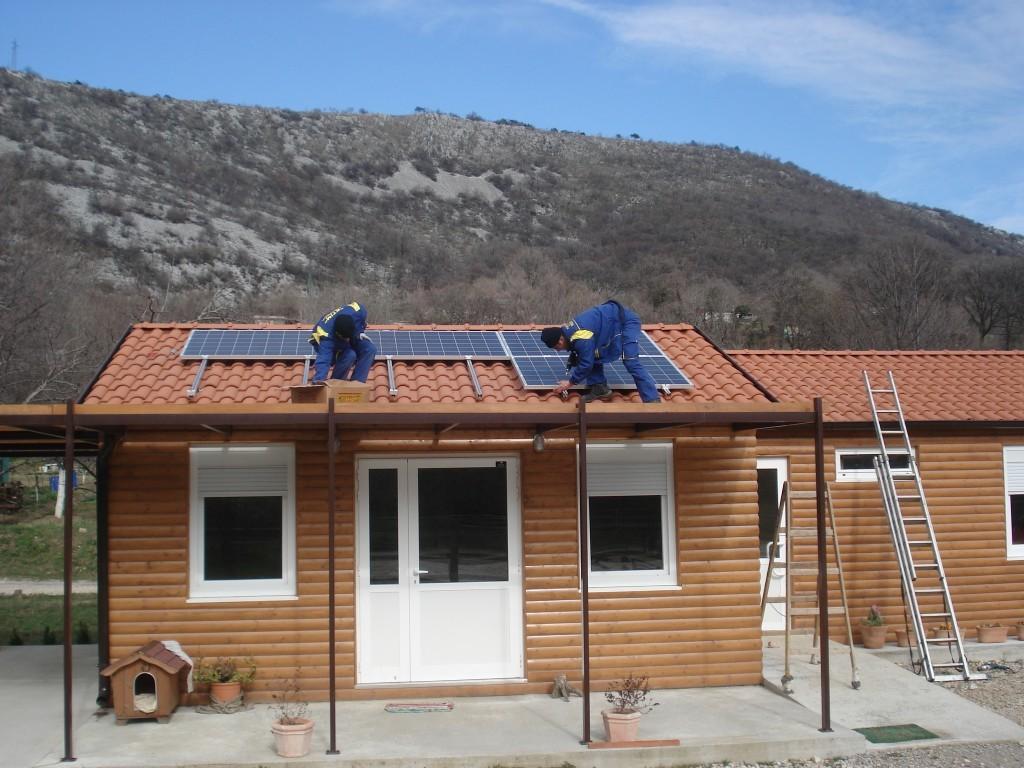 Samooskrba z električno energijo