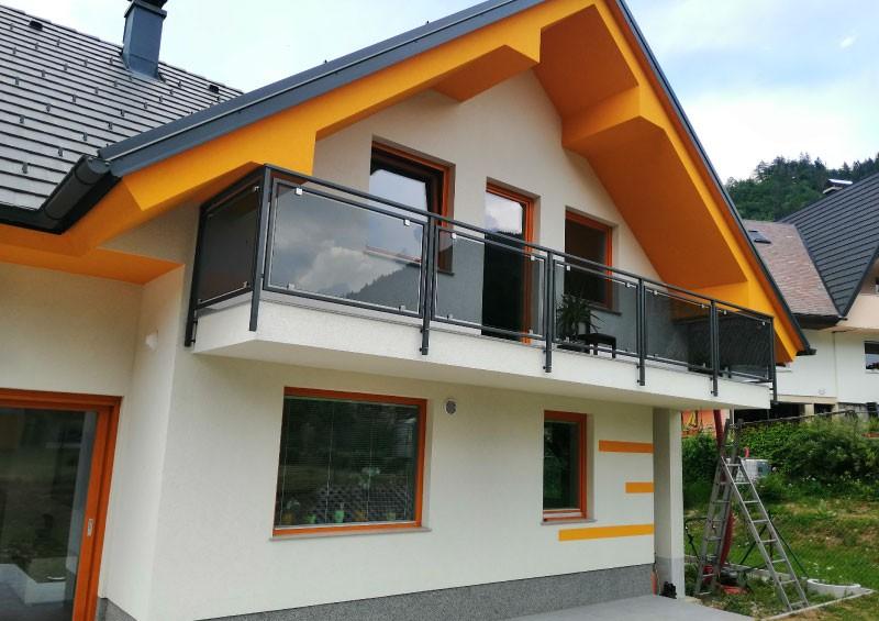 Vroče pocinkana ograja za balkon