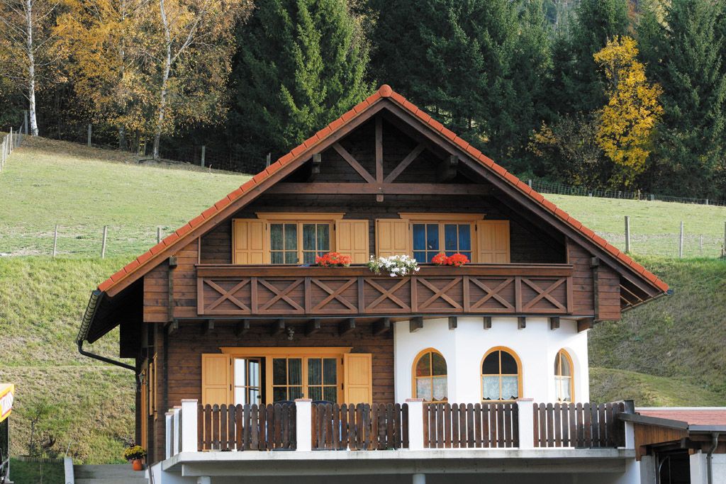 Izdelava bivalne brunarice