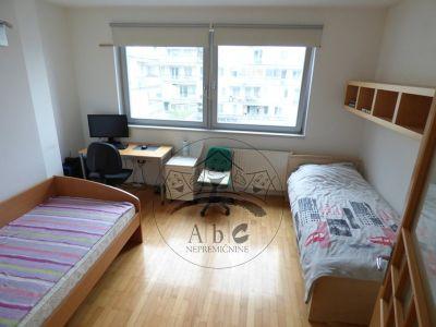 Oddaja stanovanj Oddaja stanovanj s posrednikom