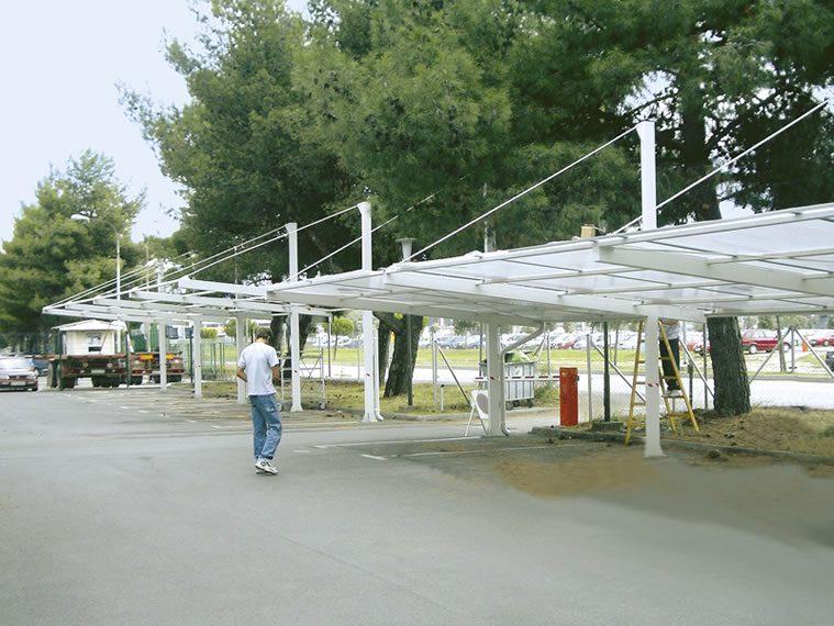 avtomobilski nadstreški