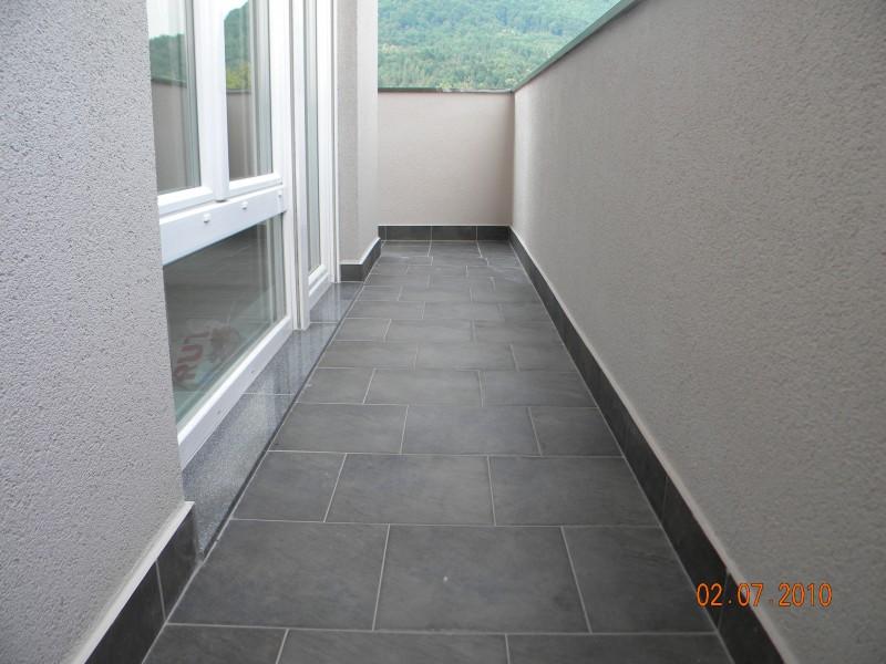 Epoksi tlaki za zunanje površine (balkon)
