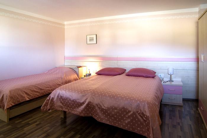 Apartma na Primorskem Apartma na Primorskem Majnica