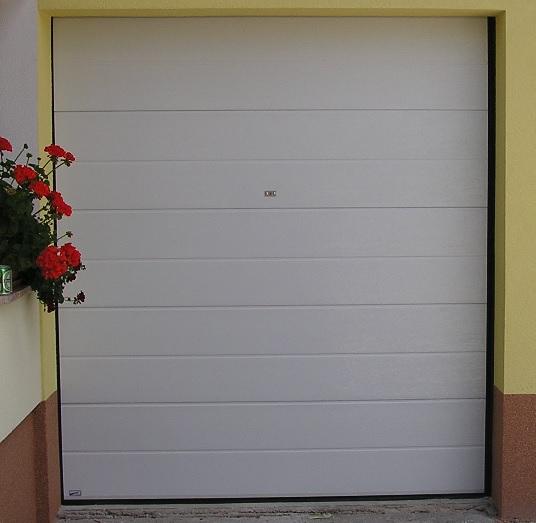 poceni dvižna garažna vrata