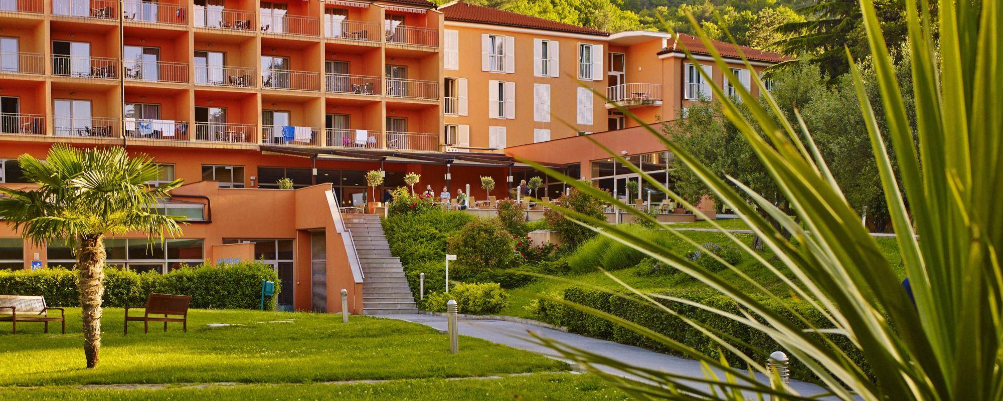 Na Slovensko obalo s turističnim bonom v hotel Salinera