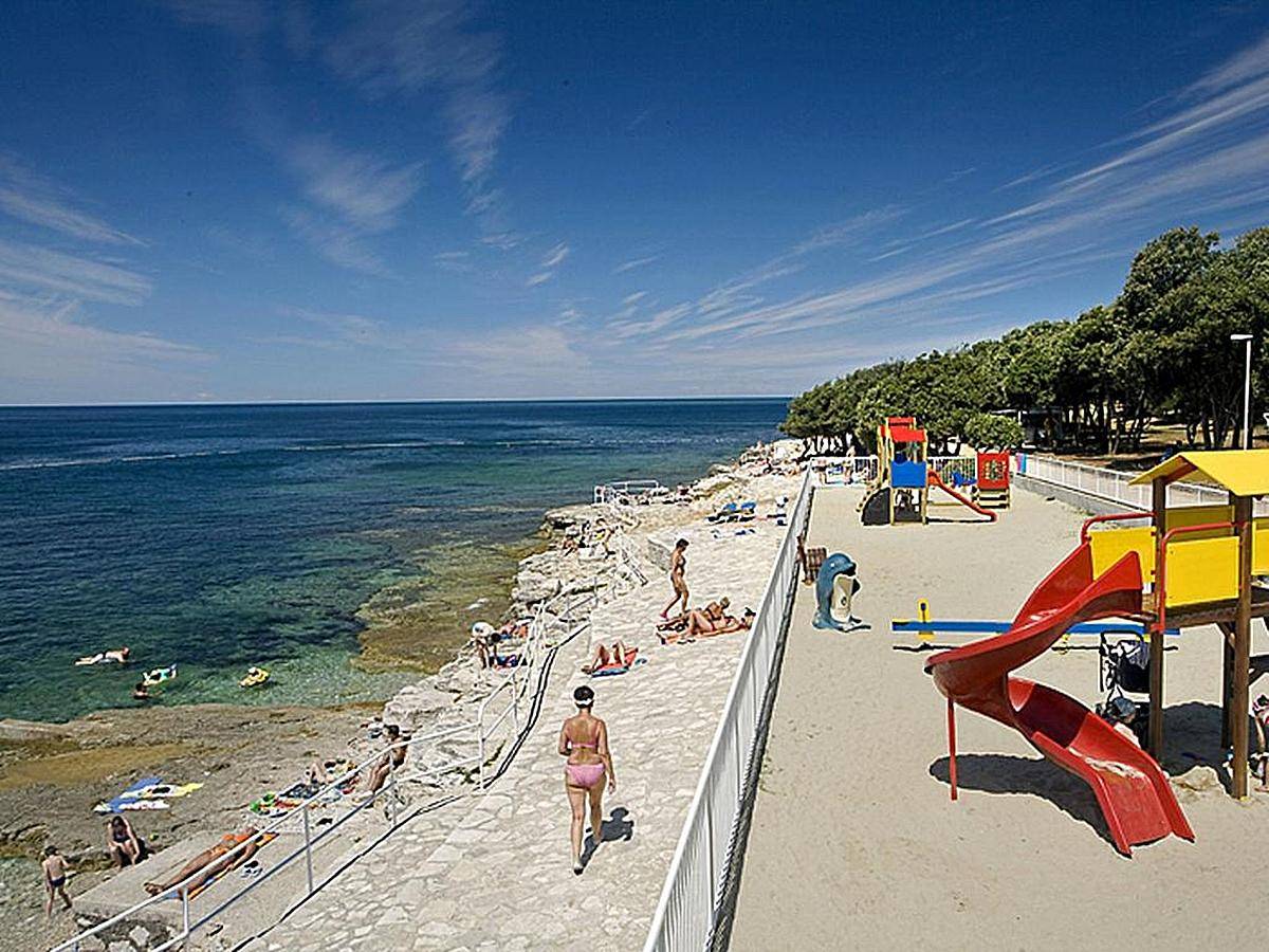 Kmap Lanterna in ponudba za otroke