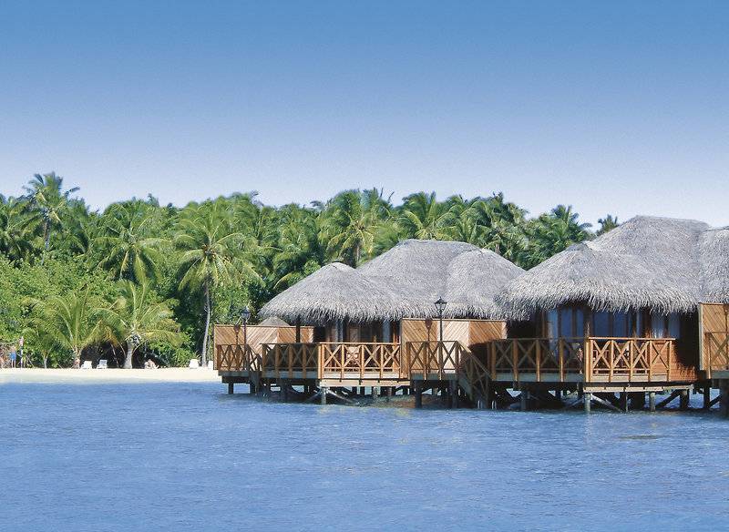Fihalhohi Island Resort ponuja all inclusive ponudbo
