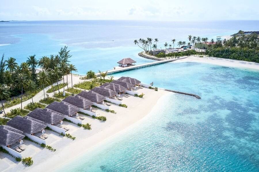 Olhuveli Island Resort je letovišče med zibajočimi palmami