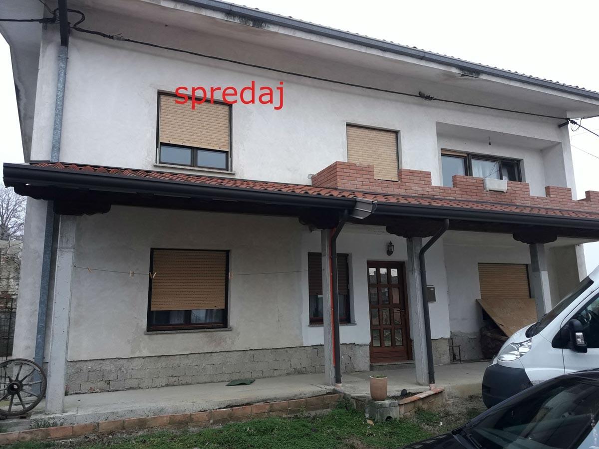 Začetek adaptacije hiše