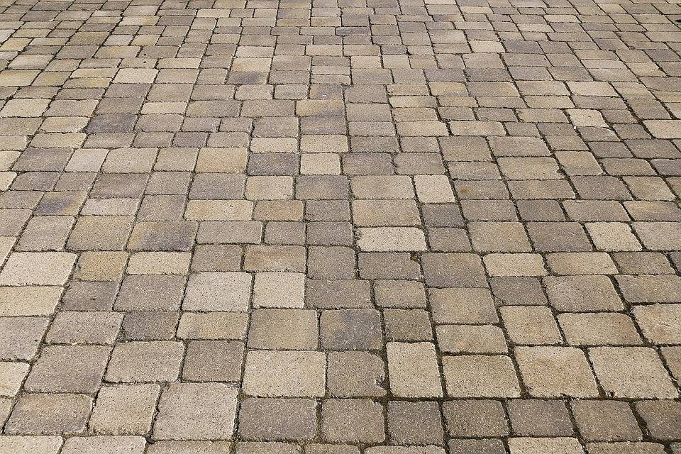 betonske-plosce-za-tlakovanje
