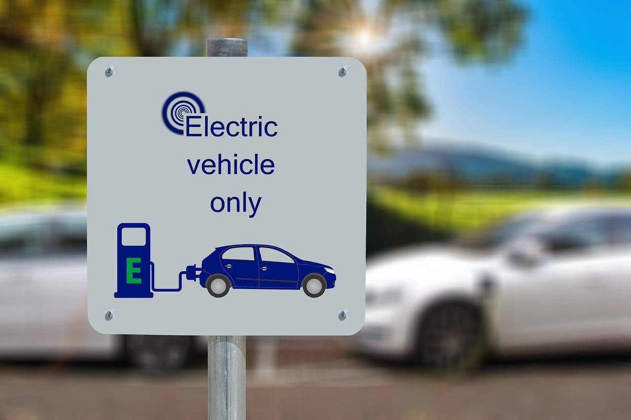 Električne polnilnice