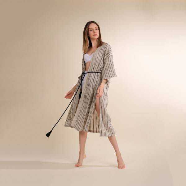 Kimono s crtami