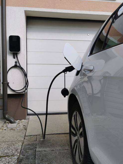 domača polnilnica za električni avto