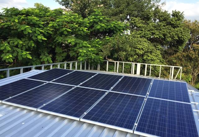 Obratovanje in vzdrževanje sončnnih elektrarn