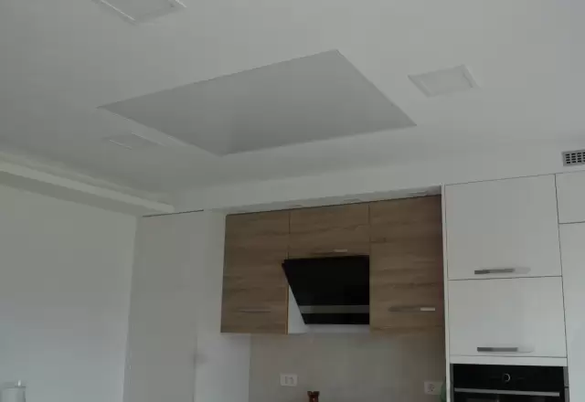 Stropni grelni paneli