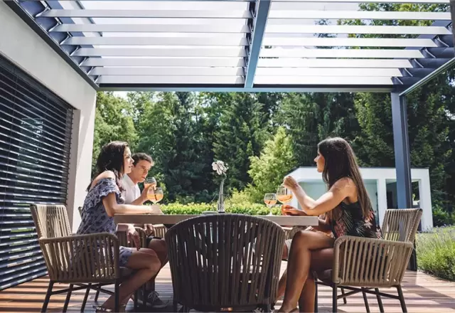 Bioklimatska pergola za moderen dom