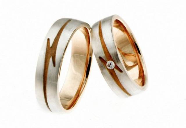 Poročni prstani belo zlato - bodite unikatni
