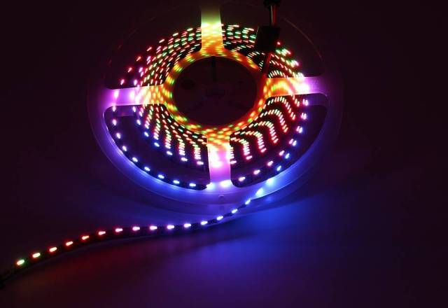 RGB led trakovi